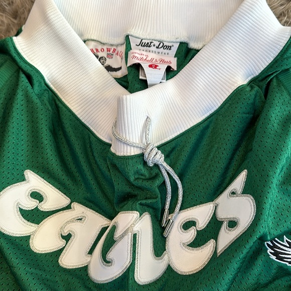 Mitchell and Ness x Just Don Philadelphia Eagles Shorts - Picture 3 of 3